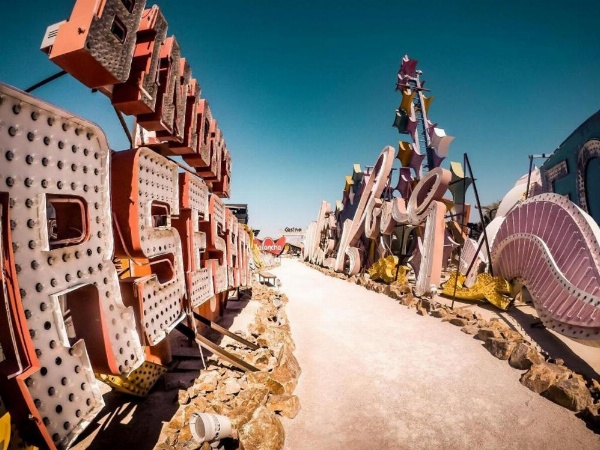 Shalimar Hostel image 9